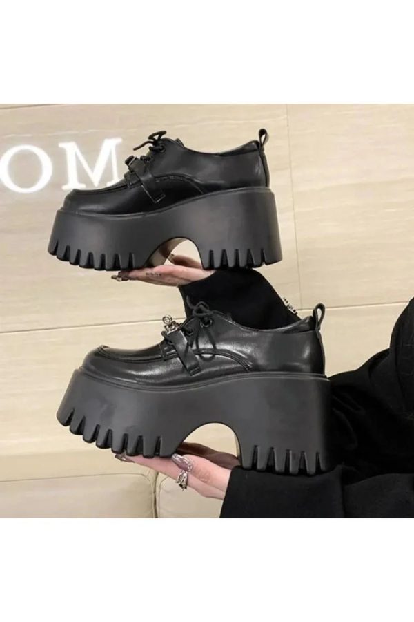 alt void walker platform loafers